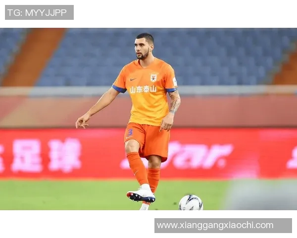 贾德松精彩表现成功封堵山东泰山进攻助力球队赢得关键胜利
