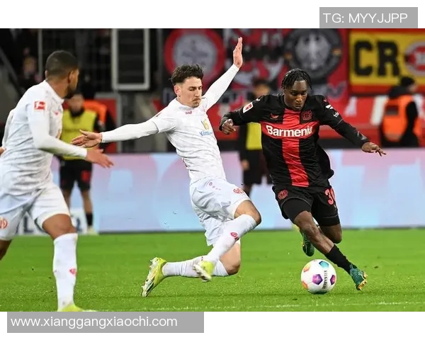 德甲收官决战：拜仁慕尼黑能否实现三连冠？