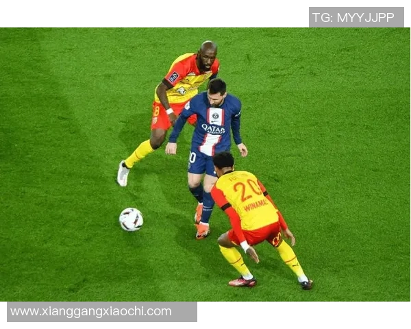 塞维利亚客场大胜,跻身西甲联赛前四:重返辉煌之路 塞维利亚客场大胜,跻身西甲联赛前四:重返辉煌之路